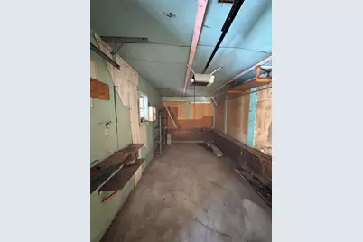 2029 Winans Avenue, Flint, MI 48503 - Photo 15