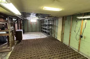 2029 Winans Ave, Flint, MI 48503 - Photo 13