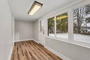 882 E Sternberg Rd, Norton Shores, MI 49441 - Photo 5