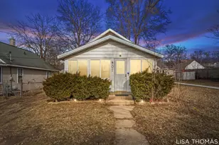 907 Merritt St SE, Grand Rapids, MI 49507 - Photo 1