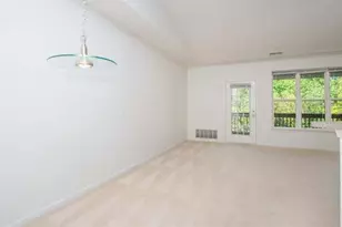 1430 S Fox Pointe Circle, Ann Arbor, MI 48108 - Photo 13