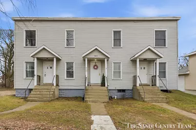 820 W Southern Avenue, Muskegon, MI 49441 - Photo 3