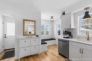 141 W 23rd St, Holland, MI 49423 - Photo 11