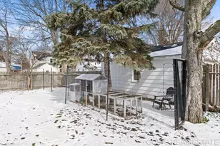 141 W 23rd St, Holland, MI 49423 - Photo 37