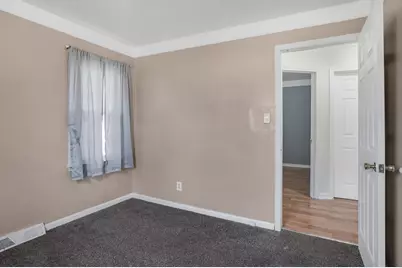 22000 Cunningham Avenue, Warren, MI 48091 - Photo 13