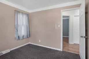 22000 Cunningham Ave, Warren, MI 48091 - Photo 13