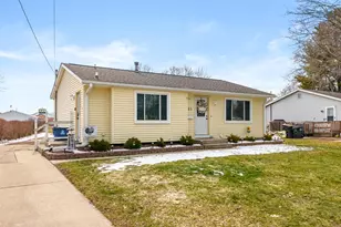 215 Washington St, Otsego, MI 49078 - Photo 27