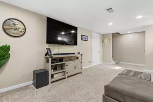 215 Washington St, Otsego, MI 49078 - Photo 17