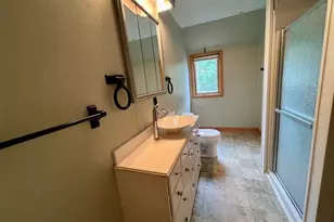 506 E Division St, Cadillac, MI 49601 - Photo 39