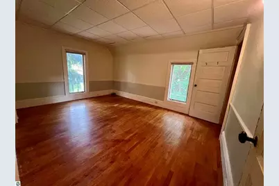 506 E Division Street, Cadillac, MI 49601 - Photo 43