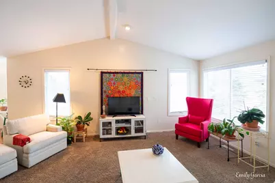 1361 E Pointe Ridge, Holland, MI 49423 - Photo 15