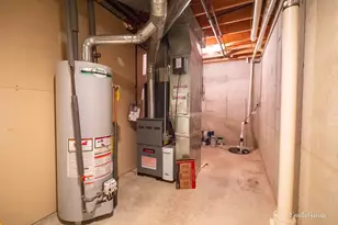 1361 E Pointe Ridge, Holland, MI 49423 - Photo 37