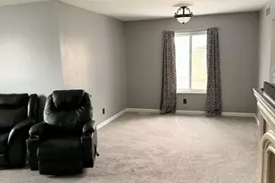 32602 Barclay Square, Warren, MI 48093 - Photo 13