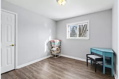 3659 Elira Lane, Waterford, MI 48328 - Photo 17