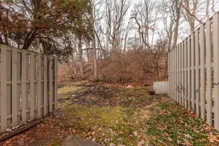 3021 Lakehaven Ct, Ann Arbor, MI 48105 - Photo 19