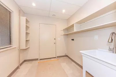 3021 Lake Haven Court, Ann Arbor, MI 48105 - Photo 5