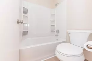 3021 Lakehaven Ct, Ann Arbor, MI 48105 - Photo 11