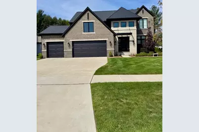 52801 Royal Park Avenue, Shelby, MI 48315 - Photo 1