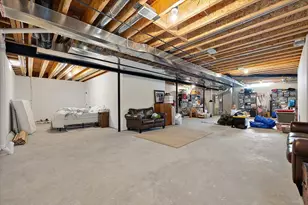 52801 Royal Park Ave, Shelby Twp, MI 48315 - Photo 57