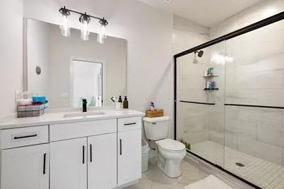 52801 Royal Park Avenue, Shelby Twp, MI 48315 - Photo 45