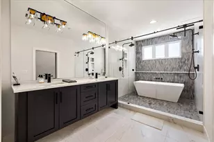 52801 Royal Park Ave, Shelby Twp, MI 48315 - Photo 37