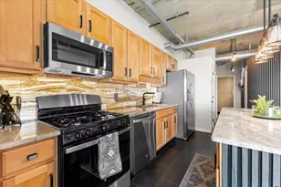 100 W Fifth St, Royal Oak, MI 48067 - Photo 11