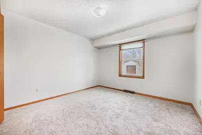 4475 Sutton Place SW, Grandville, MI 49418 - Photo 9