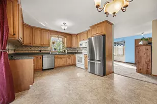 4475 Sutton Pl SW, Grandville, MI 49418 - Photo 3