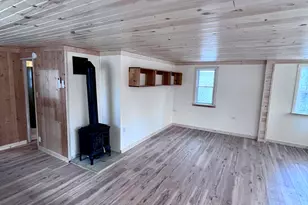 1478 E Gardner Ave, Newaygo, MI 49337 - Photo 9