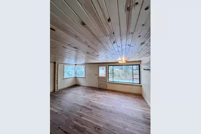 1478 E Gardner Avenue, Newaygo, MI 49337 - Photo 7