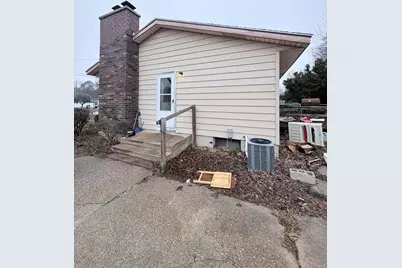 5682 Madison Avenue SE, Grand Rapids, MI 49548 - Photo 3