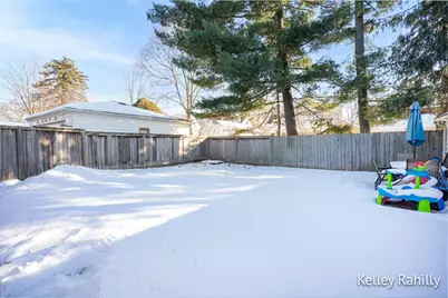 1436 Hazen Street SE, Grand Rapids, MI 49507 - Photo 33