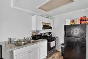 1304 E Ganson St, Jackson, MI 49202 - Photo 27