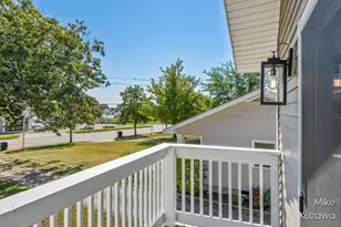 517 Pine St, Spring Lake, MI 49456 - Photo 33