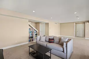 6356 Lake Apio Dr, Hudsonville, MI 49426 - Photo 17