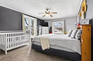 711 Maple St, Three Rivers, MI 49093 - Photo 9