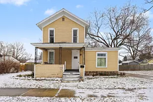 711 Maple St, Three Rivers, MI 49093 - Photo 3