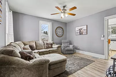 711 Maple Street, Three Rivers, MI 49093 - Photo 5