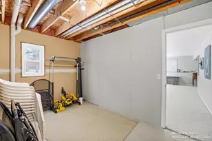 5628 Bethanne Dr SW, Wyoming, MI 49418 - Photo 41