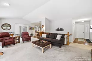 5628 Bethanne Dr SW, Wyoming, MI 49418 - Photo 23