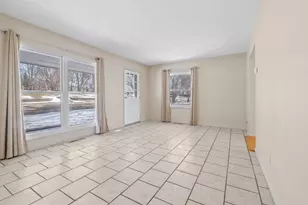 60 Griswold St, Hillsdale, MI 49242 - Photo 13