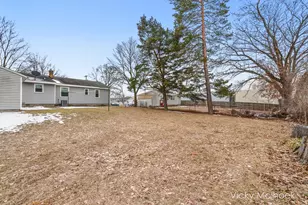 341 Jean St SW, Grand Rapids, MI 49548 - Photo 29