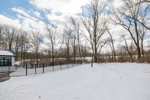 851 Doolittle Ct, Kalamazoo, MI 49009 - Photo 23