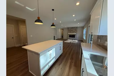 404 Sabine Drive #9, Muskegon, MI 49442 - Photo 3