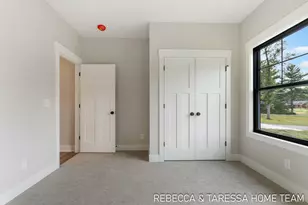 404 Sabine Dr, Muskegon, MI 49442 - Photo 45