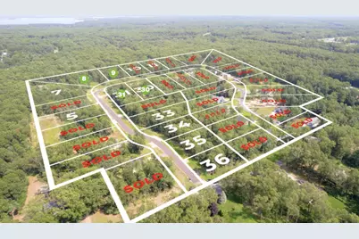 404 Sabine Drive #9, Muskegon, MI 49442 - Photo 51