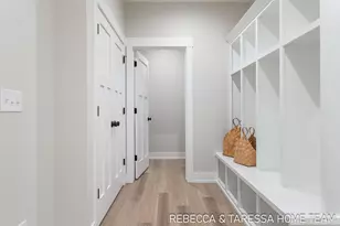 404 Sabine Dr, Muskegon, MI 49442 - Photo 35