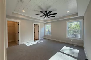 404 Sabine Dr, Muskegon, MI 49442 - Photo 11