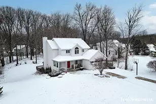 7515 Las Palmas Dr NE, Rockford, MI 49341 - Photo 33