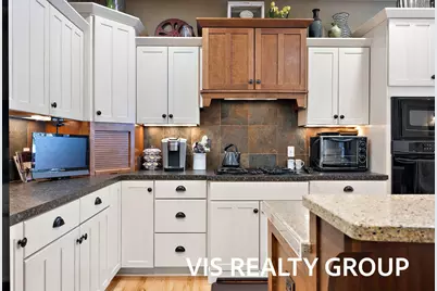 2199 W Greenstone Drive SE, Grand Rapids, MI 49546 - Photo 21